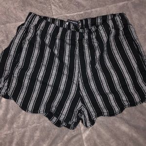 SOLD:Brandy Melville shorts size small
